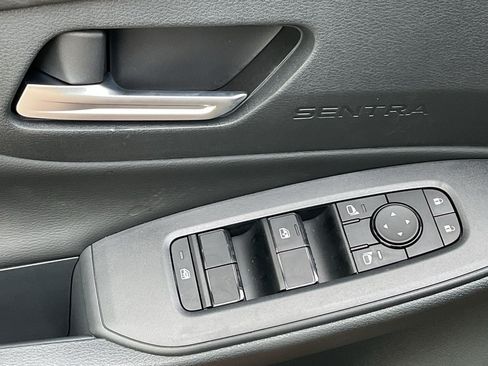 New 2026 Nissan Sentra SV w/ SV Convenience Package FWD image 11