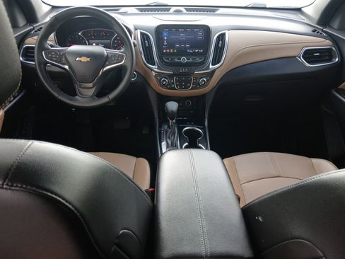 Used 2024 Chevrolet Equinox Premier image 10
