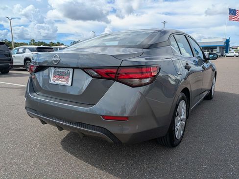 Used 2025 Nissan Sentra S FWD image 3