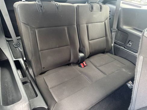 Used 2020 Ford Explorer XLT RWD image 14