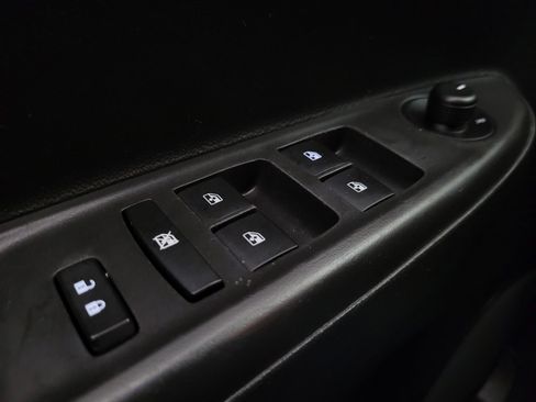 Used 2021 Chevrolet Spark LT image 27