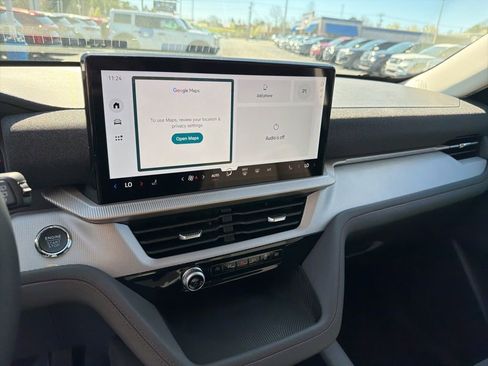 New 2026 Ford Explorer Active image 15