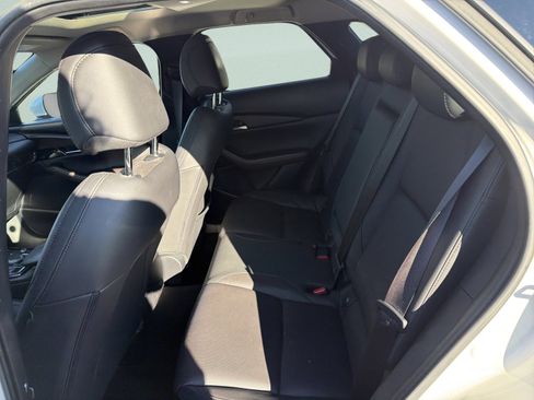 Used 2024 MAZDA CX-30 AWD 2.5 S w/ Premium Package image 10