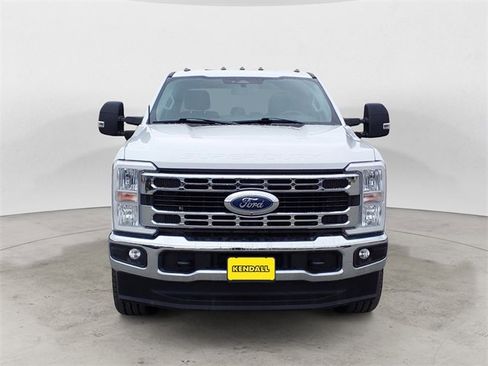 Certified 2024 Ford F350 XLT w/ 360-Degree Camera Package image 8