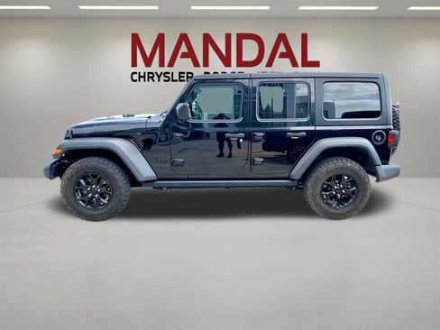 Used 2021 Jeep Wrangler Unlimited Sport AWD/4WD image 8