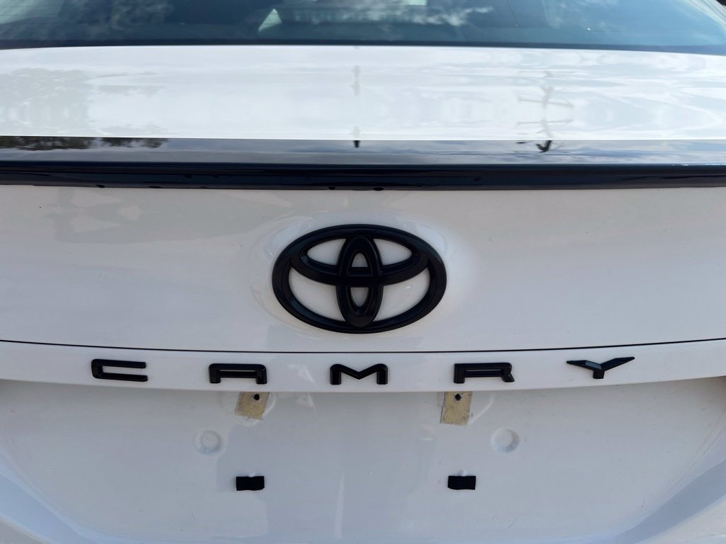 Used 2023 Toyota Camry SE w/ Convenience Package FWD image 11