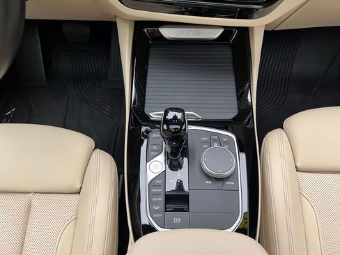 Certified 2022 BMW X3 xDrive30i w/ Premium Package 2 (ZPA) image 11