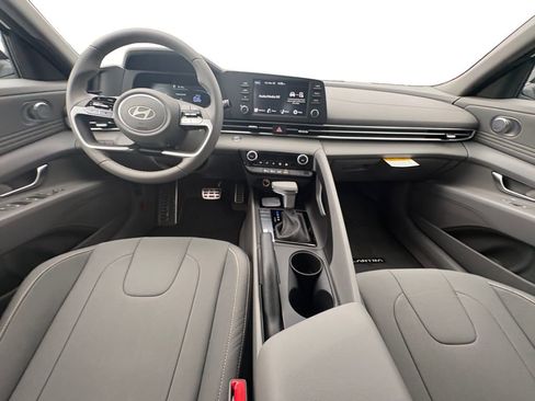 New 2026 Hyundai Elantra Sport FWD image 10