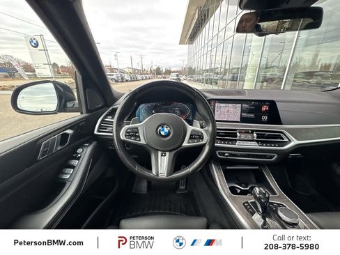 Used 2021 BMW X7 xDrive40i w/ M Sport Package image 14