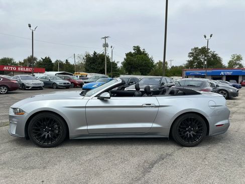 Used 2020 Ford Mustang Premium RWD image 16