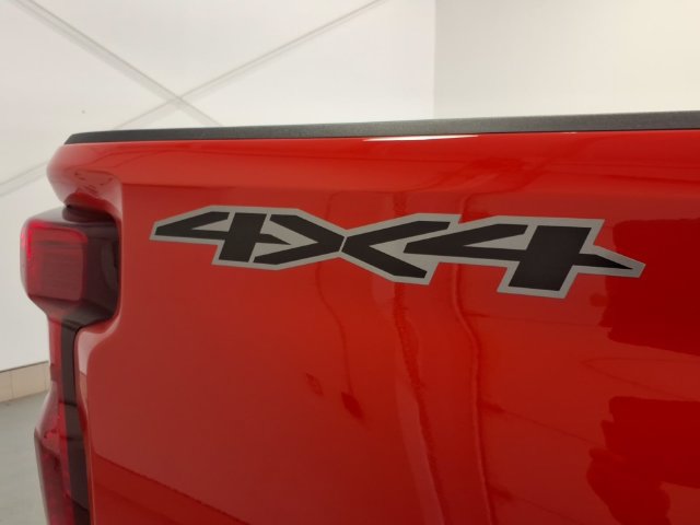 Used 2026 Chevrolet Silverado 2500 Custom w/ Custom Value Package AWD/4WD image 13