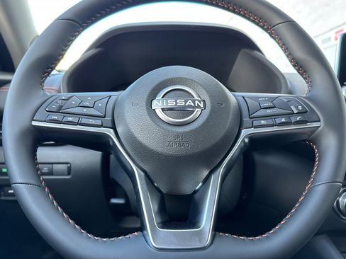 New 2025 Nissan Sentra SR image 19