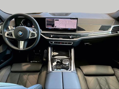 Used 2026 BMW X6 xDrive40i w/ Premium Package AWD/4WD image 15