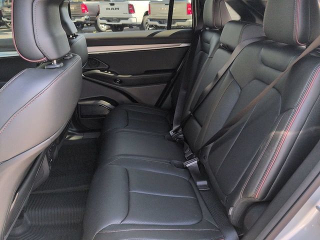 Used 2025 Jeep Wagoneer S Launch Edition AWD/4WD image 14