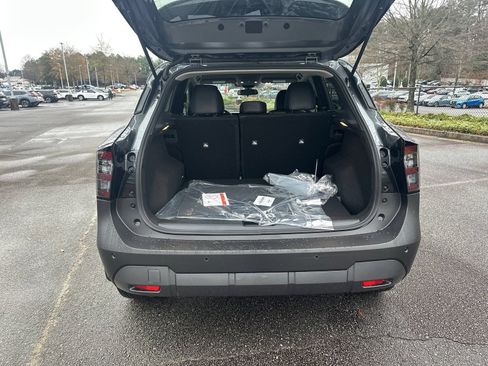 New 2026 Nissan Kicks SR w/ Cold Weather Package FWD image 18