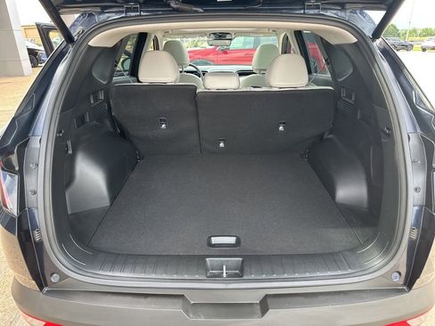 Used 2024 Hyundai Tucson Limited AWD/4WD image 18