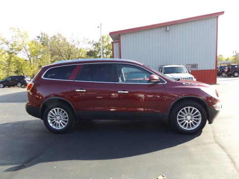 Used 2011 Buick Enclave CX w/ Driver Confidence Package image 6