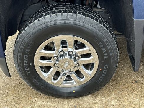 Used 2016 Chevrolet Silverado 3500 High Country w/ Duramax Plus Package image 26