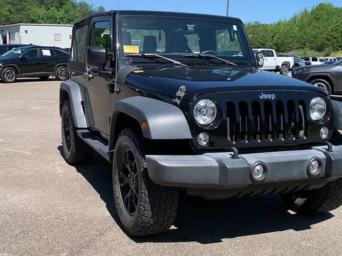 Used 2016 Jeep Wrangler Sport w/ Quick Order Package 24S AWD/4WD image 7