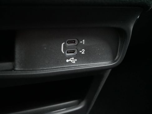 New 2026 Chrysler Pacifica Select image 17