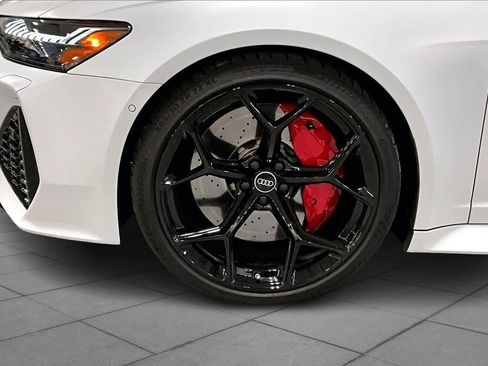 Used 2025 Audi RS 6 performance image 8