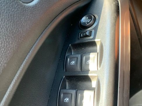 Used 2019 Chevrolet Colorado LT w/ LT Convenience Package RWD image 26