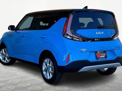 Used 2024 Kia Soul S image 4