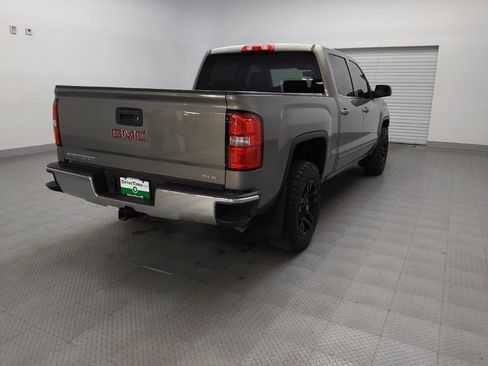 Used 2017 GMC Sierra 1500 SLE w/ SLE Value Package image 9