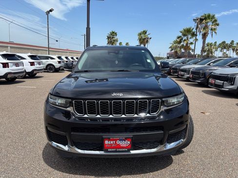 Used 2021 Jeep Grand Cherokee L Limited RWD image 2