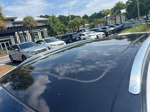 Used 2017 Lincoln MKX Reserve w/ Driver Assistance Package FWD image 8