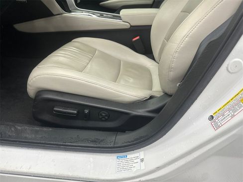 Used 2021 Honda Accord Touring image 10