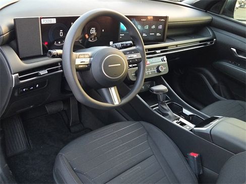 New 2026 Hyundai Santa Cruz SE image 15