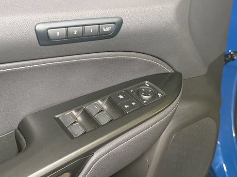 Certified 2025 Lexus NX 350 AWD w/ Premium Package image 19