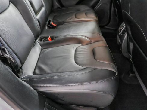 Used 2022 Jeep Cherokee Latitude Lux image 40