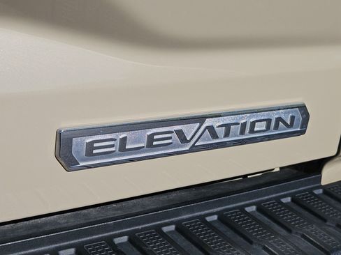 Used 2023 GMC Sierra 1500 Elevation w/ LPO, Elevation Black Package AWD/4WD image 9
