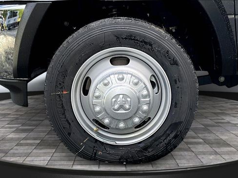 New 2025 RAM 5500 Tradesman image 10