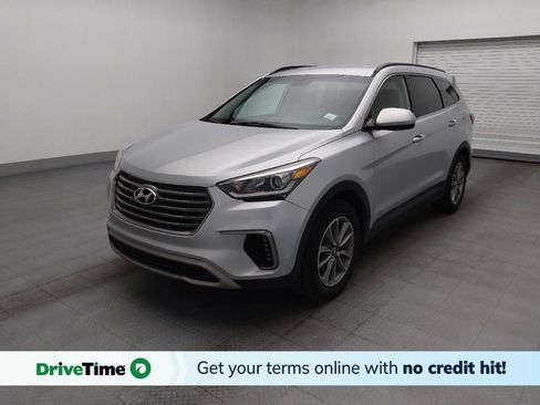 Used 2019 Hyundai Santa Fe XL SE FWD image 1