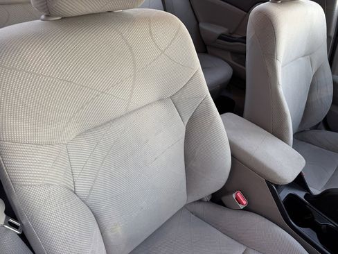 Used 2012 Honda Civic LX image 8