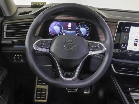 New 2026 Volkswagen Atlas SEL Premium R-Line AWD/4WD image 23