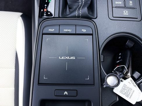 Used 2025 Lexus IS 350 F Sport w/ Navigation Package image 29