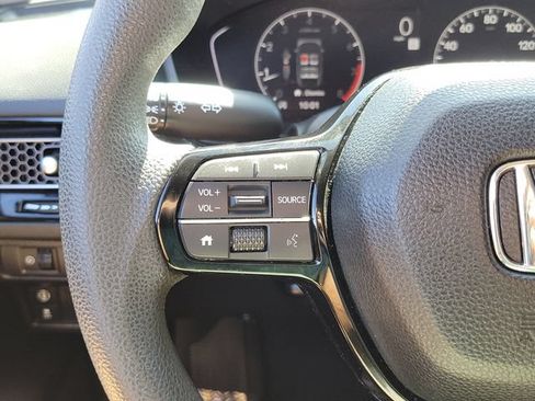 Used 2023 Honda Civic LX image 7