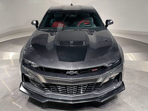 Used 2024 Chevrolet Camaro SS RWD image 18