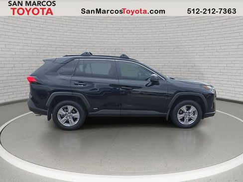 Used 2025 Toyota RAV4 LE image 4