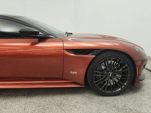 Used 2020 Aston Martin DBS Superleggera RWD image 22