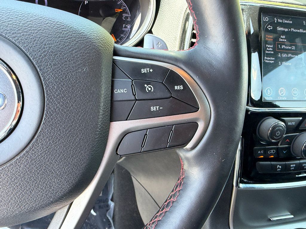 Used 2019 Jeep Grand Cherokee Trailhawk w/ Trailhawk Luxury Group AWD/4WD image 18