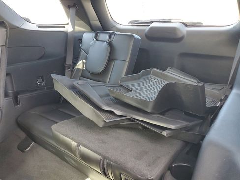 Used 2022 Ford Explorer ST w/ Equipment Group 401A image 17