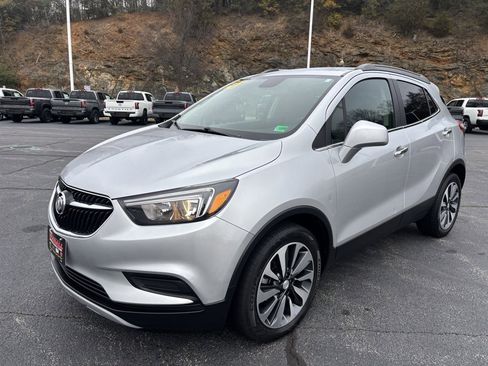 Used 2021 Buick Encore Preferred image 1