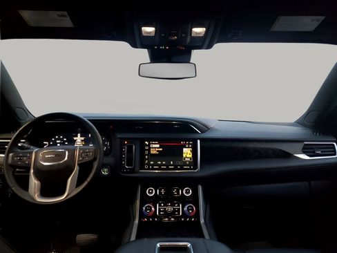 Used 2023 GMC Yukon Denali image 23