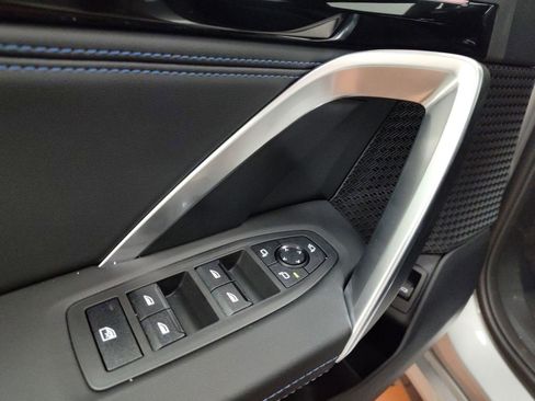 Used 2026 BMW X1 xDrive28i w/ Technology Package image 12