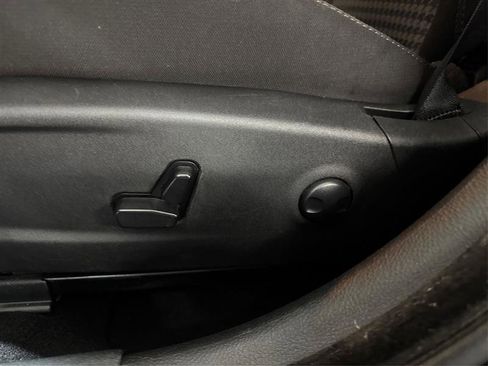 Used 2023 Dodge Charger GT image 18